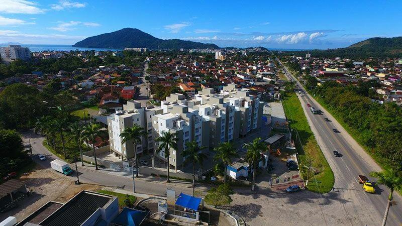 Appartamento Jd Das Palmeiras Ubatuba Esterno foto